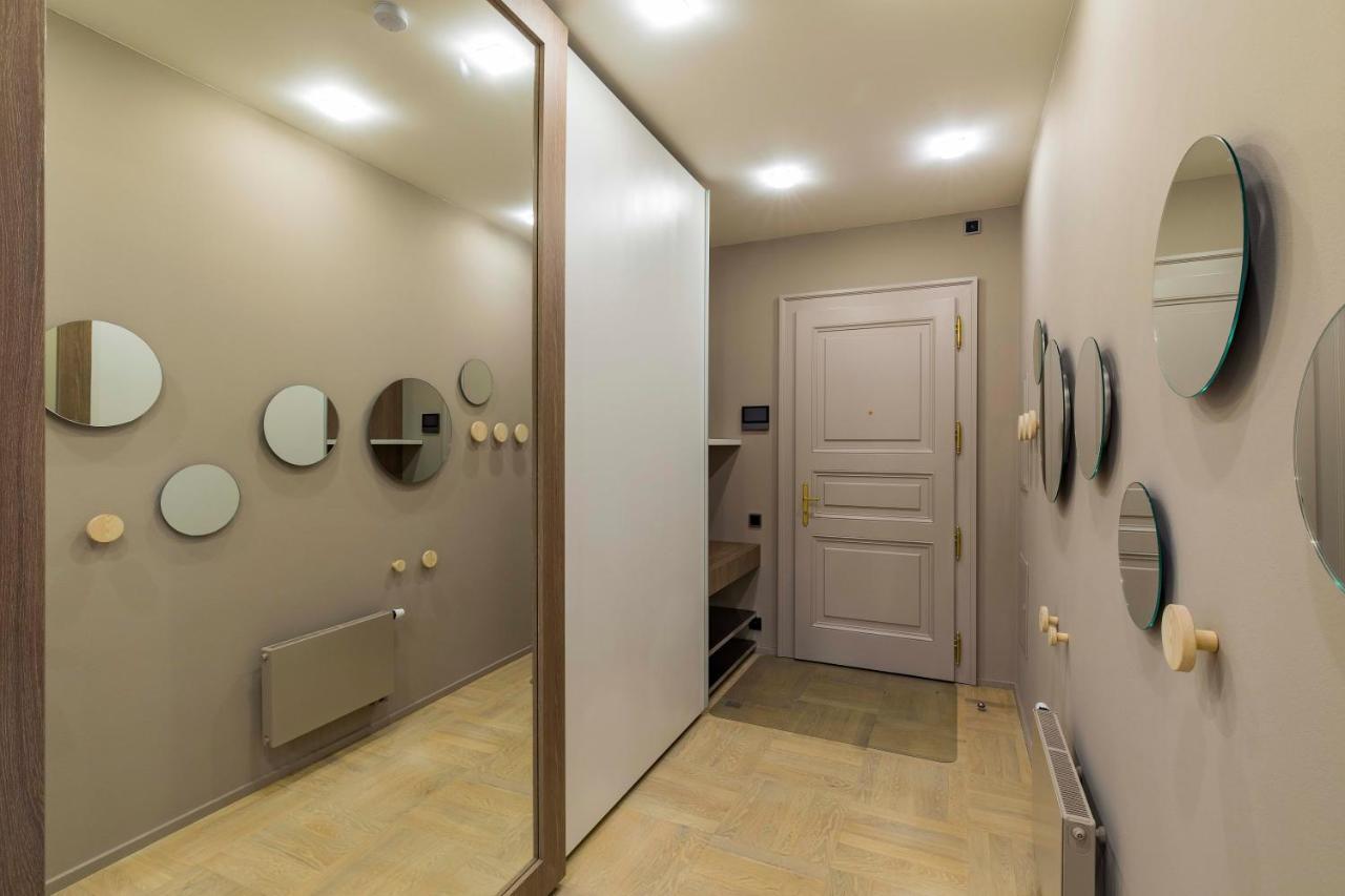New Luxury Apt With Ac&Parking In The Center Of Prague Apartment Exterior photo